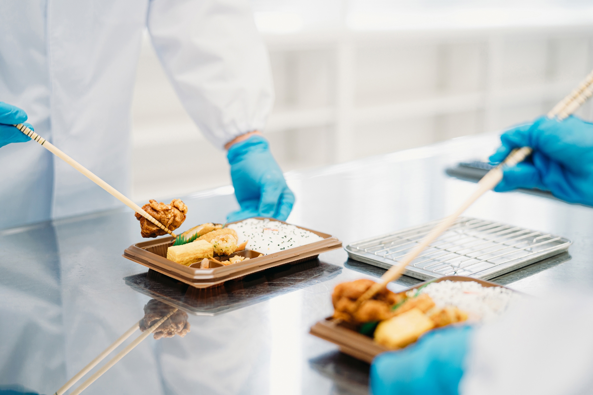 一般衛生管理(PRP)【検食の実施】について紹介 | アースウェル株式会社